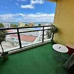 Tejo Balcony Expo * Lissabon