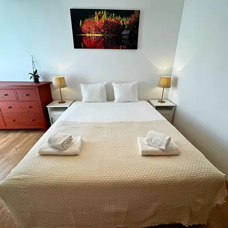 Tejo Balcony Expo Лиссабон